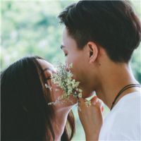 带字带人的好看头像9