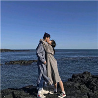 黑白头发的男生头像霸气8