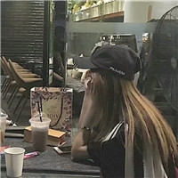 玉龙马会马图片头像女高级感黑色3