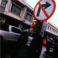 qq精选黑白头像怎么弄1