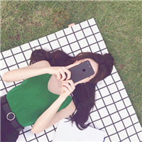 嘴叼玫瑰花情侣头像6