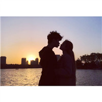 丧的姐妹头像2