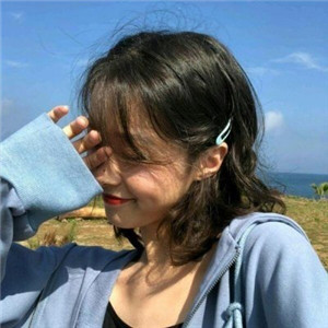 含有微信的闺蜜头像女12