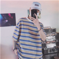 戴蓝头巾的抖音网红头像5