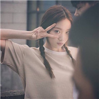 悲伤的女人QQ头像3