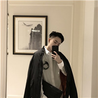 小丑的黑白头像图片3