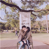 qq头像女生黑色系四宫格4
