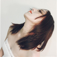 黑白经典微信头像女10