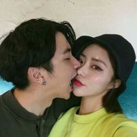好看头像二次元伤感8