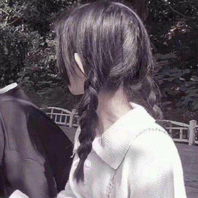 抖音上最丧的情侣头像9