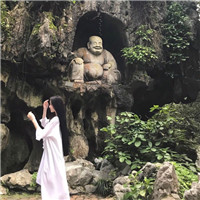一男一女头像卡通搞怪6