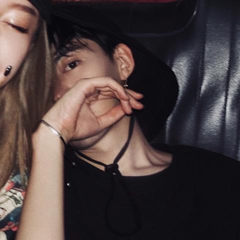 8张男朋友的兄弟头像真人2