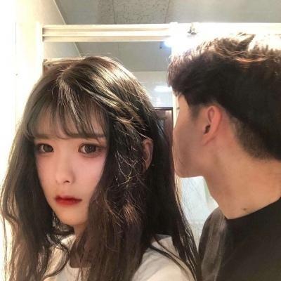 一男一女头像卡通搞怪2