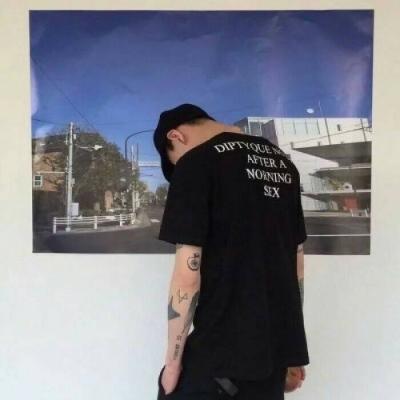 微信兄弟黑白背影头像4