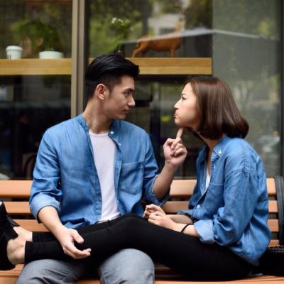 戴黑帽子和口罩的女生全图2