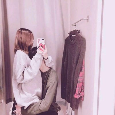 欧美风短发头像女6
