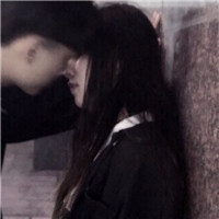 二次元伤感的动漫图片女生头像13