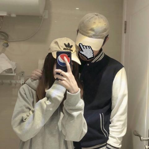 微信头像带字黑白背影8