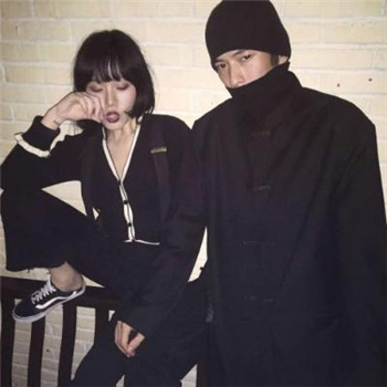 女生头像背影图片1