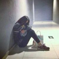 美女户外头像图片6