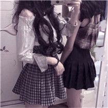 女生伤感头像壁纸图片1