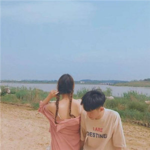 四姐妹头像动漫黑白11