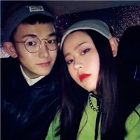 15组步入的女生头像图片6
