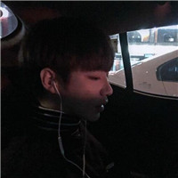 可爱减龄冬季少女头像4