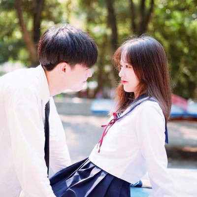 抖音沙雕姐妹三人头像4