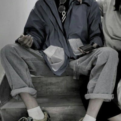 比喻动漫的姐妹头像男8