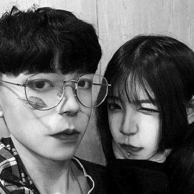 qq好看的头像女生动漫 冷酷 伤感9