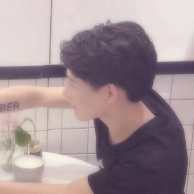 兄弟头像仨人一人一张12