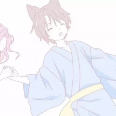 长发女生捂脸头像个性头像5