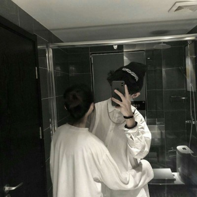 带绿色的炫酷头像2