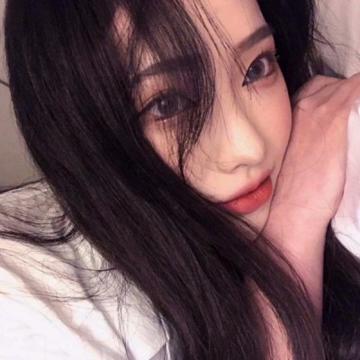 黑色t恤背影女头像5