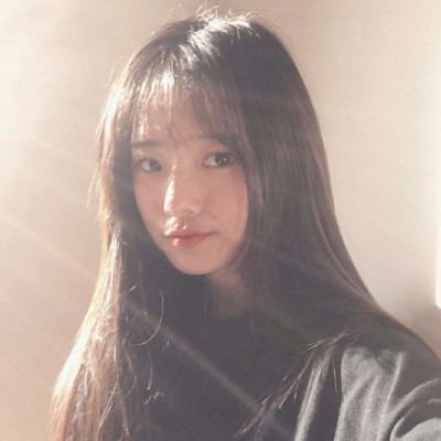 黑色女生头像图唯美11