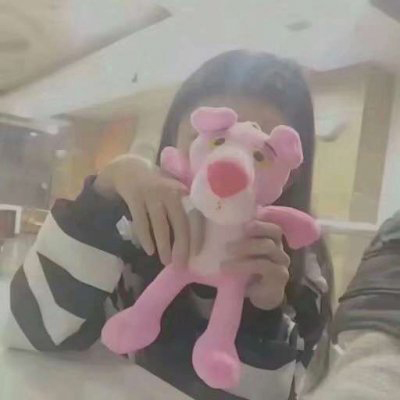 戴帽子女生头像酷4