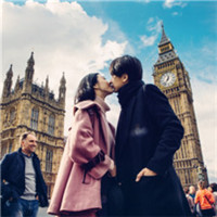 图片上带英语字母的黑色头像2