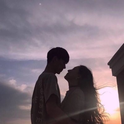 qq头像女生背影长发唯美8