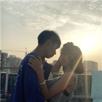 放大的美女头像4