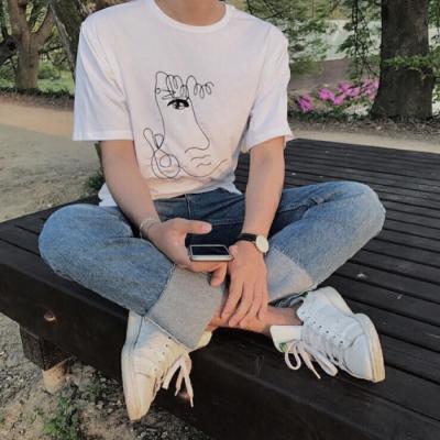 黑色短发的小孩头像8