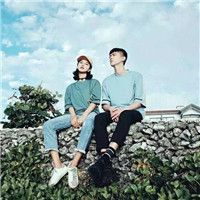 qq头像女生沉默安静的10