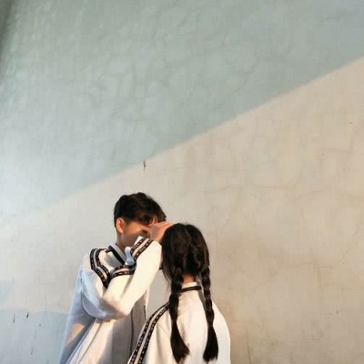 三人沙雕姐妹头像一人一张11