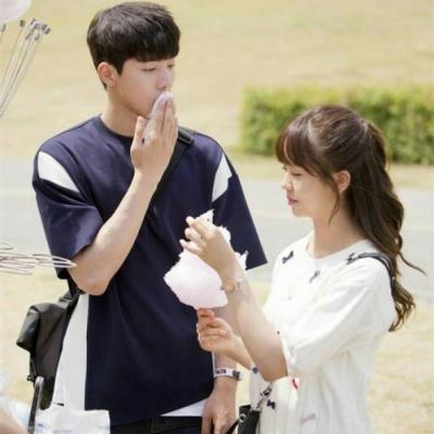 含有显得的好看的头像女4