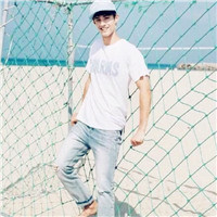 六个兄弟背影的图片大全11