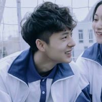 卡通小女孩搞怪头像4
