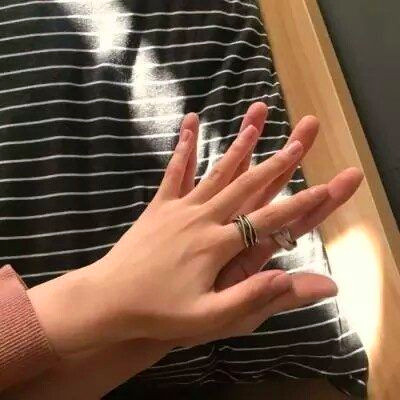 qq动漫女头像冷酷无情4