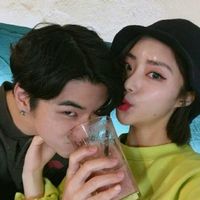 高冷可爱女生头像微信4
