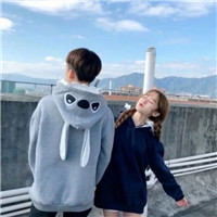 配英文的女生头像伤感12