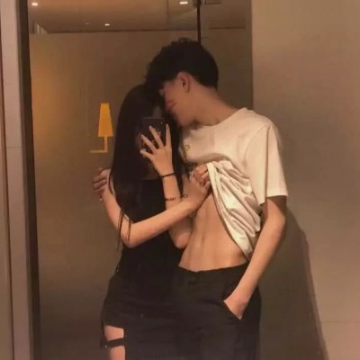 闺蜜头像霸气超拽两张2
